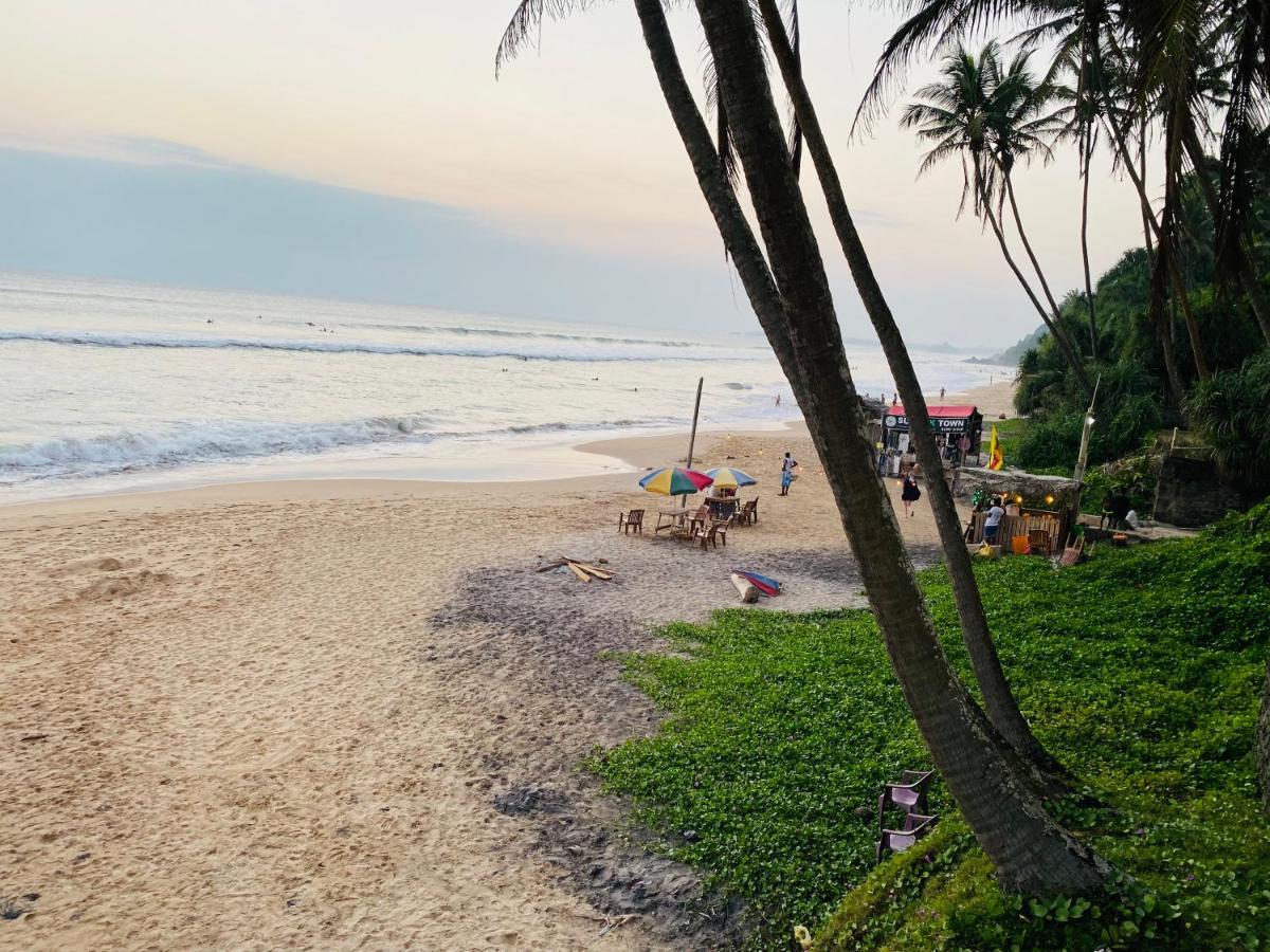 Moon Bridge Beach Resort Matara Luaran gambar