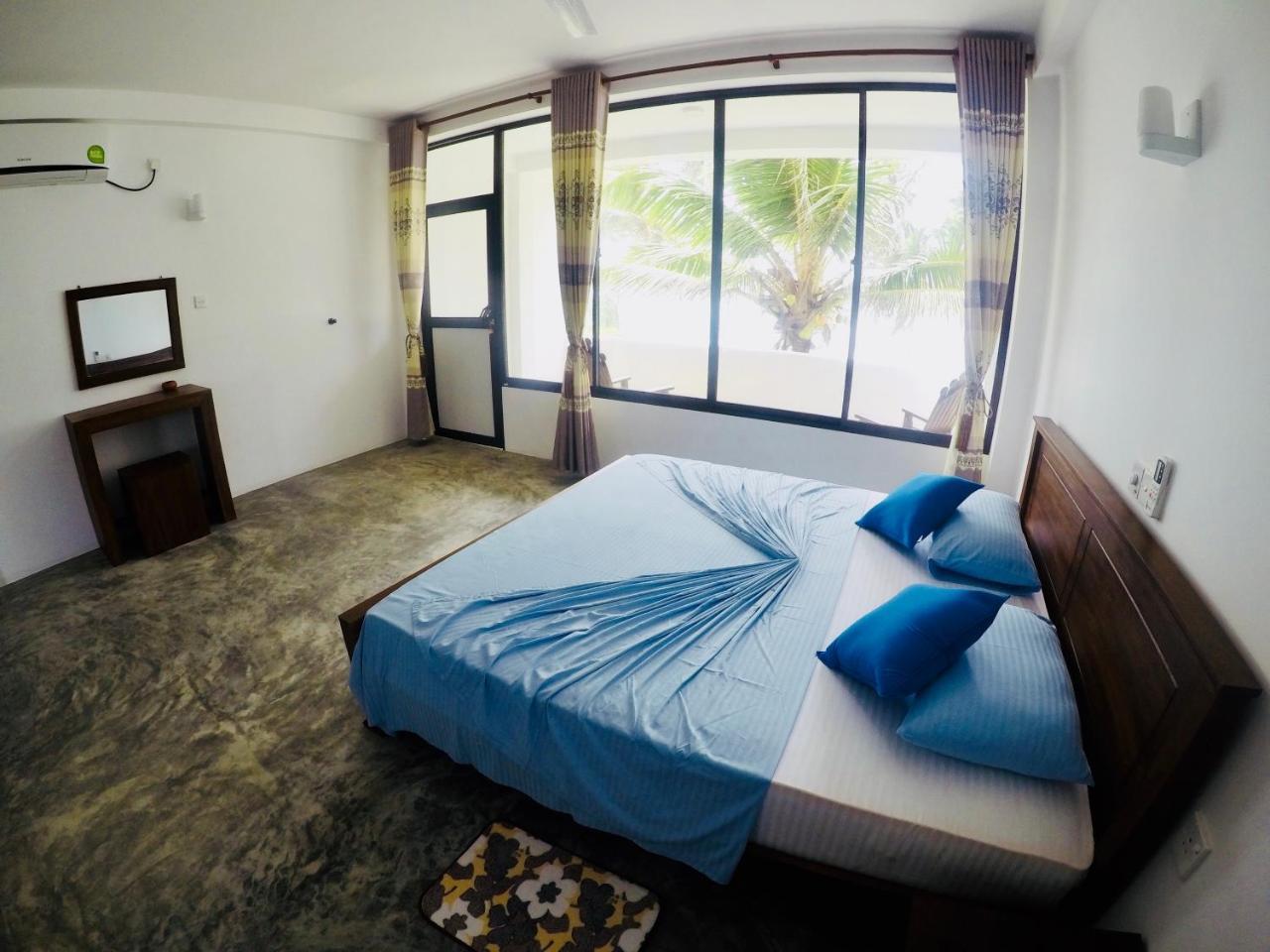 Moon Bridge Beach Resort Matara Luaran gambar