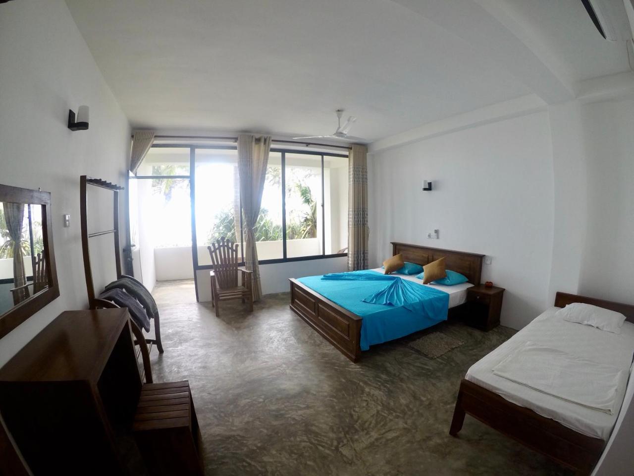 Moon Bridge Beach Resort Matara Luaran gambar