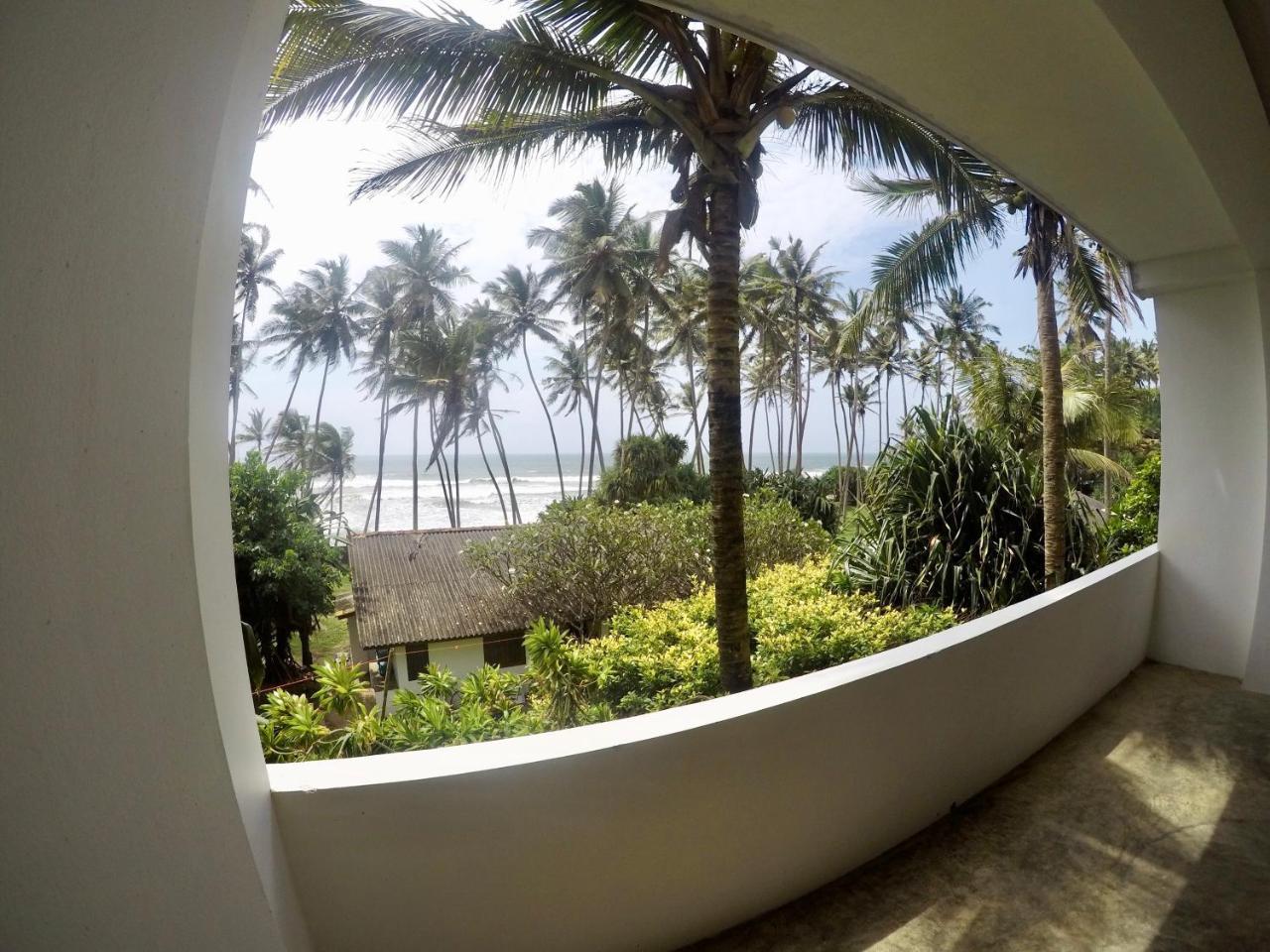 Moon Bridge Beach Resort Matara Luaran gambar